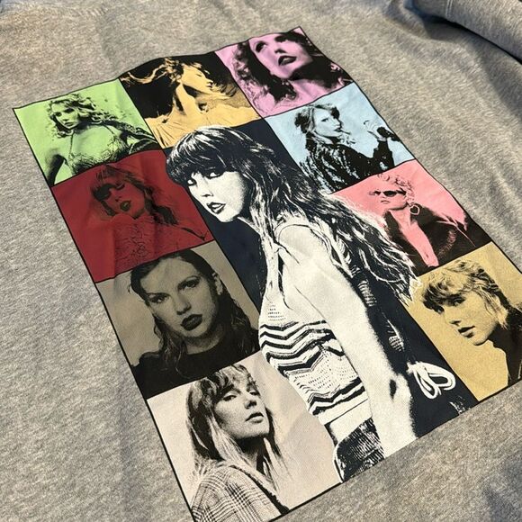 NEW Eras Tour Gray Quarter Zip Pullover Sweatshirt Taylor Swift Grey Zip-Up XXL - Picture 6 of 6